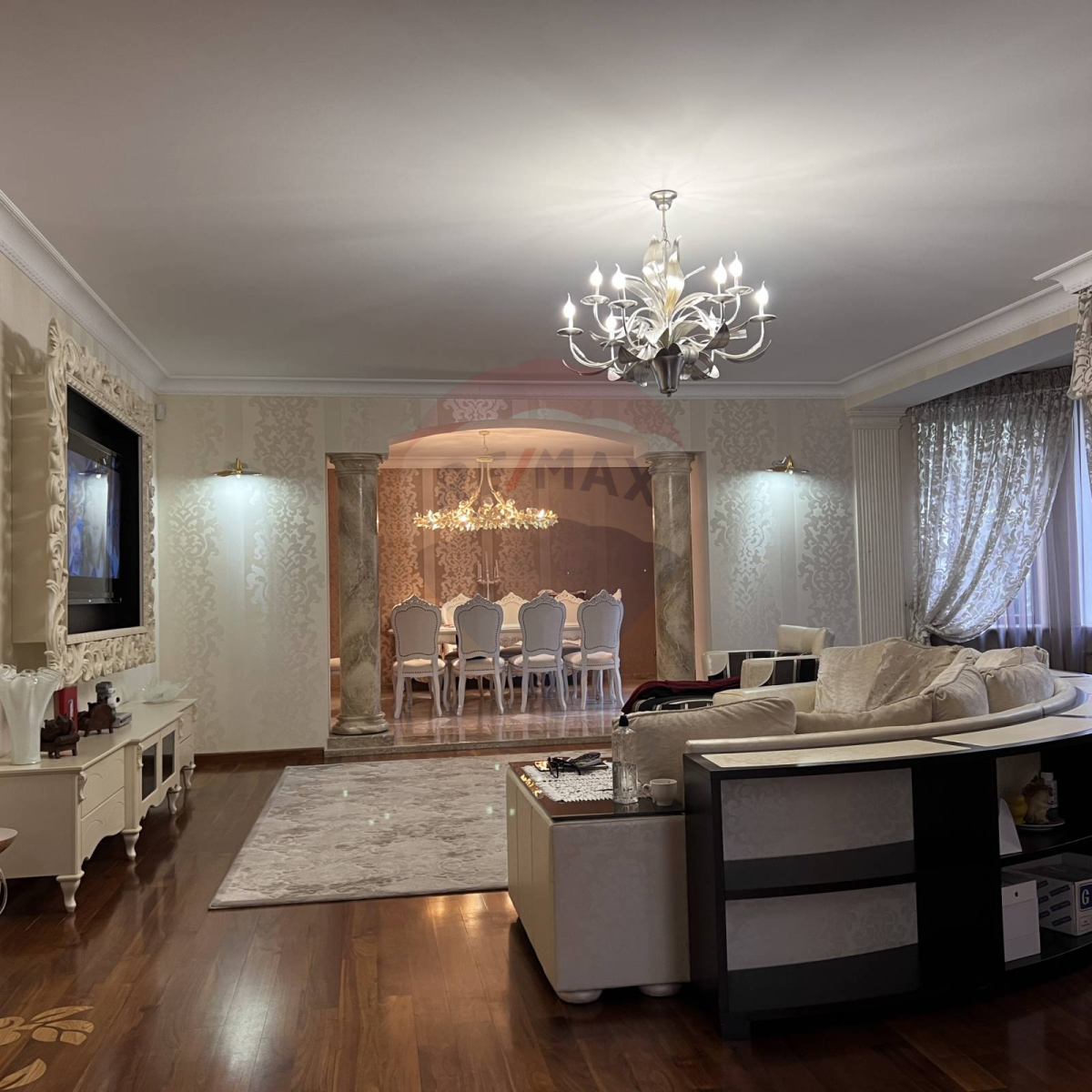 990.000 EUR