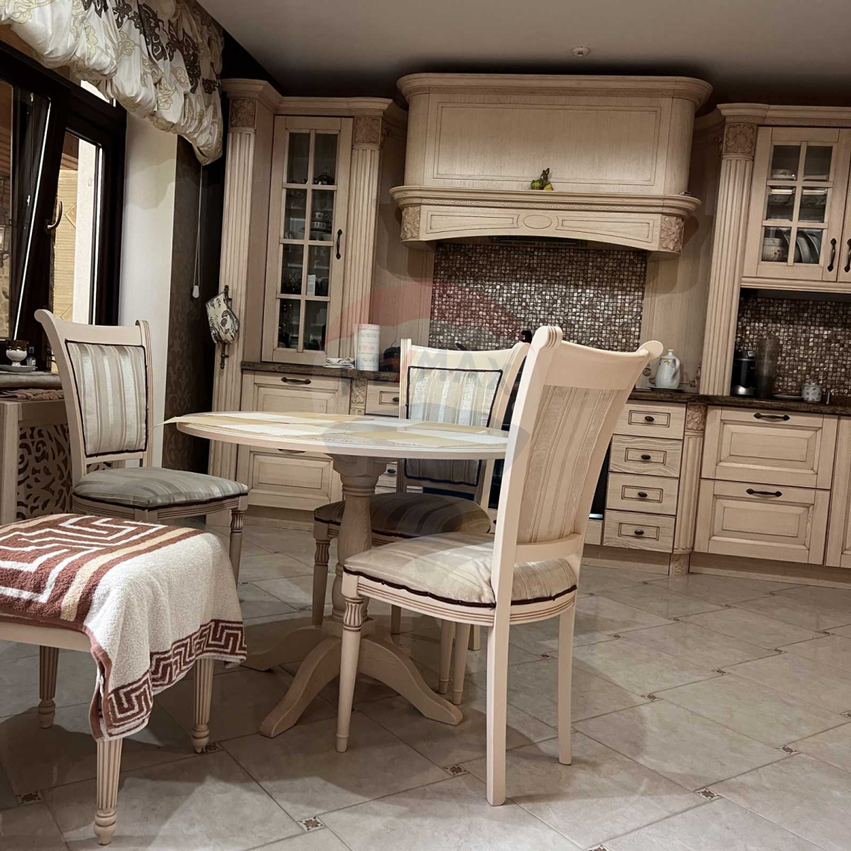 990.000 EUR