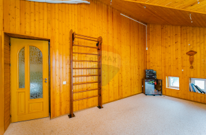 350.000 EUR