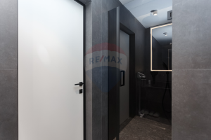 450.000 EUR