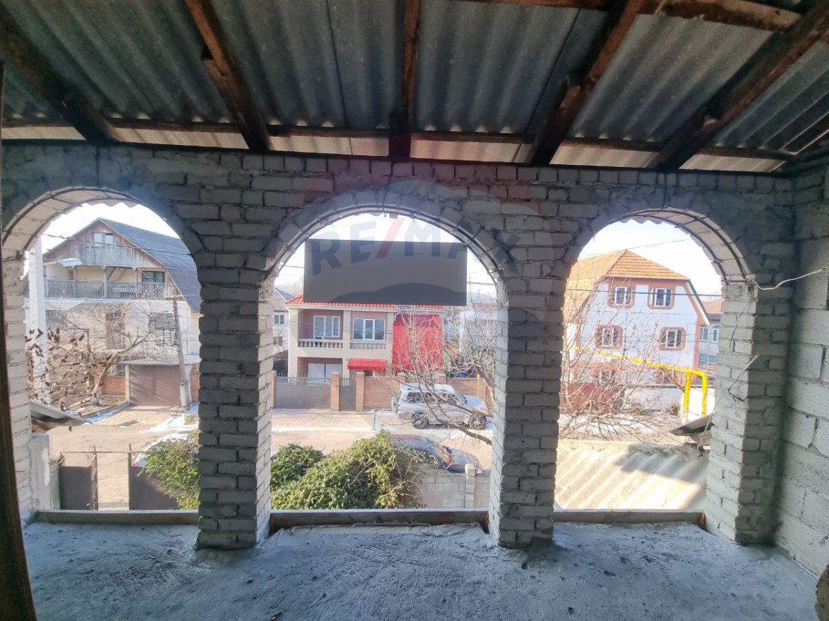 230.000 EUR
