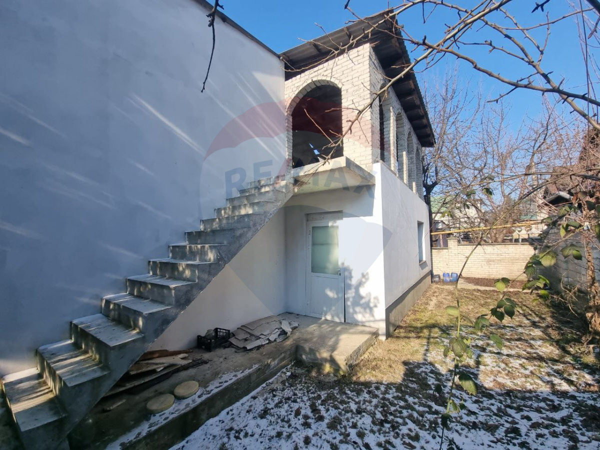 230.000 EUR