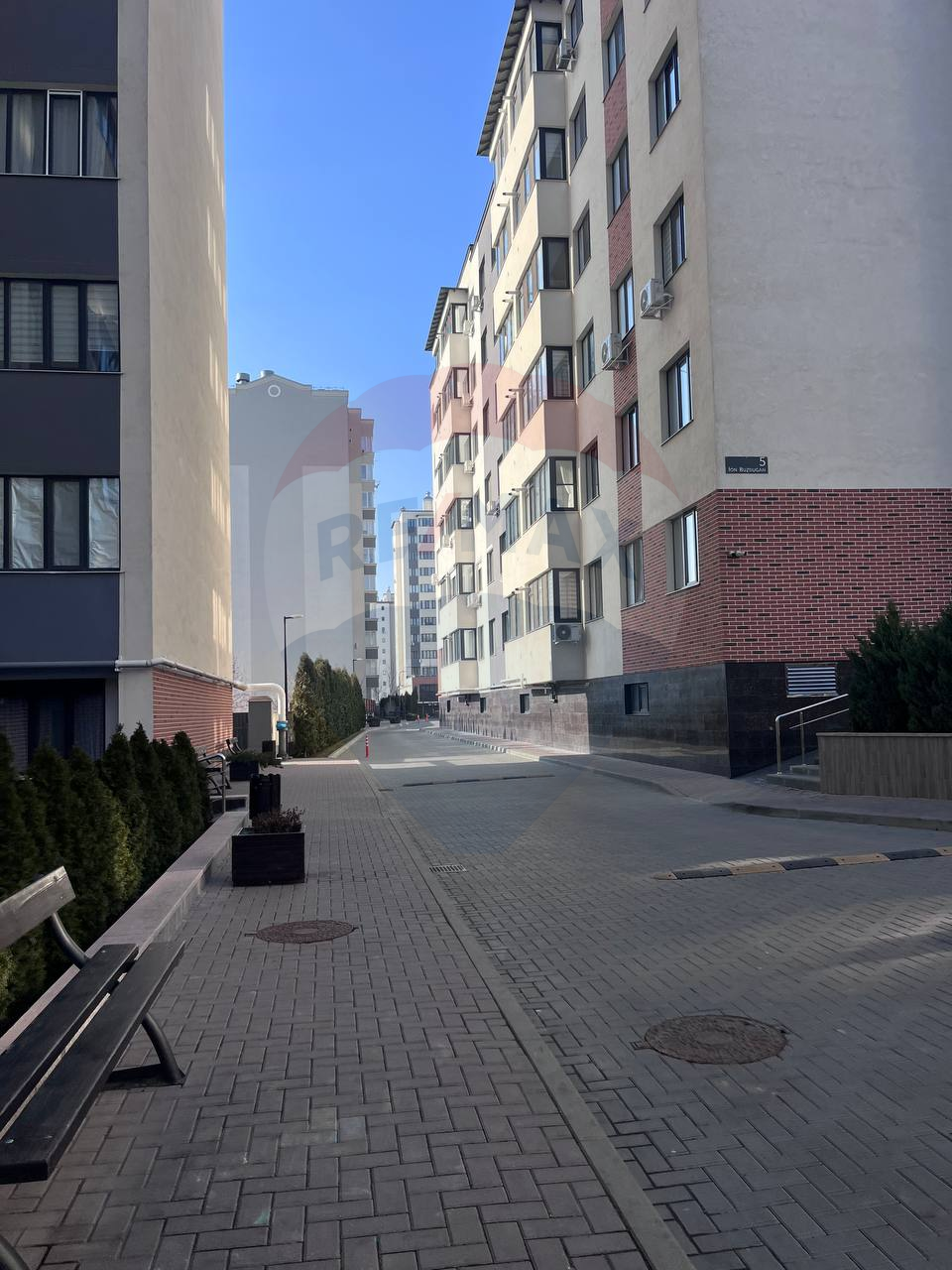 117.000 EUR