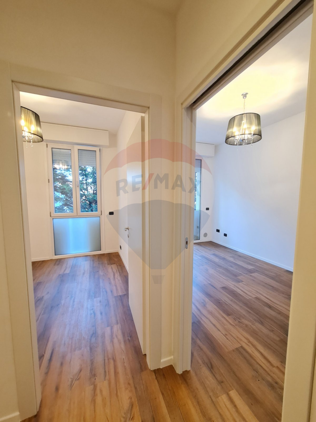 119.000 EUR