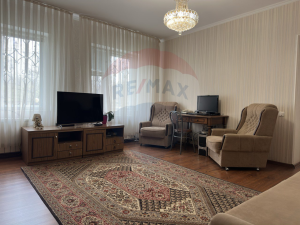 119.900 EUR