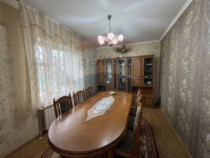 119.900 EUR