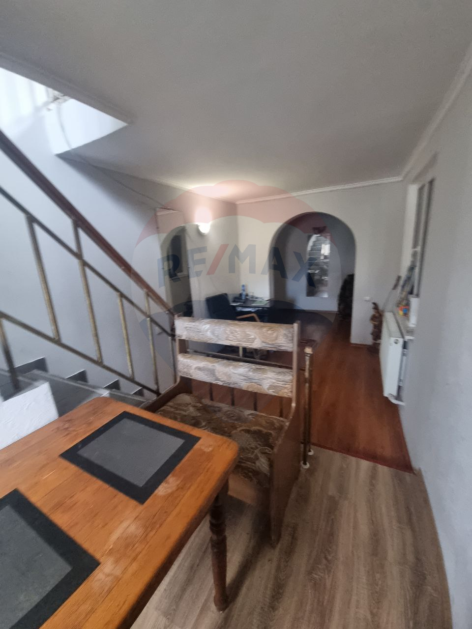 470.000 EUR
