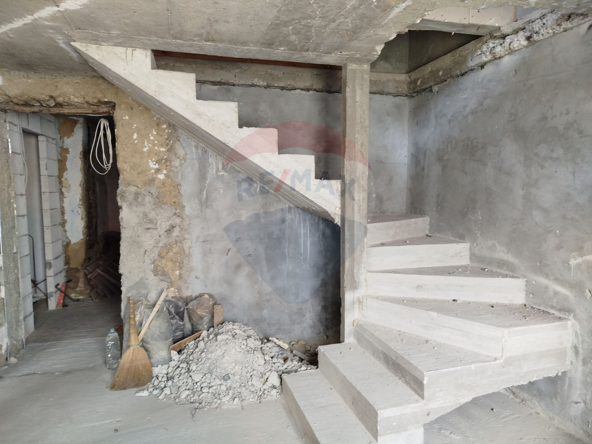 47.000 EUR