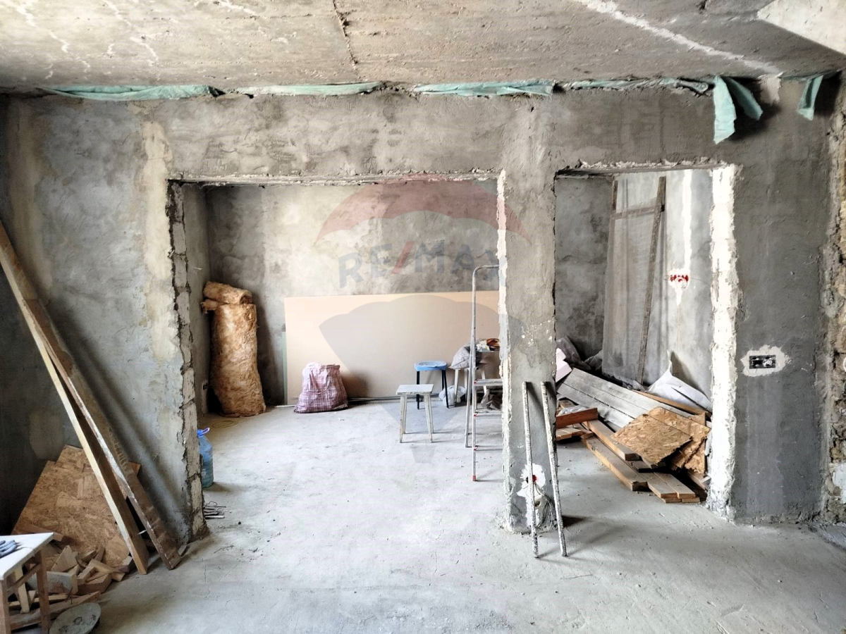 47.000 EUR