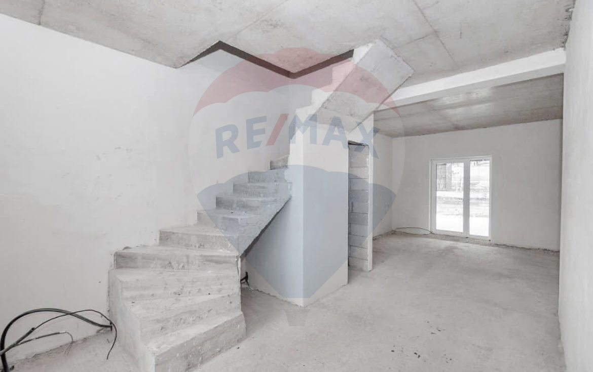 165.000 EUR
