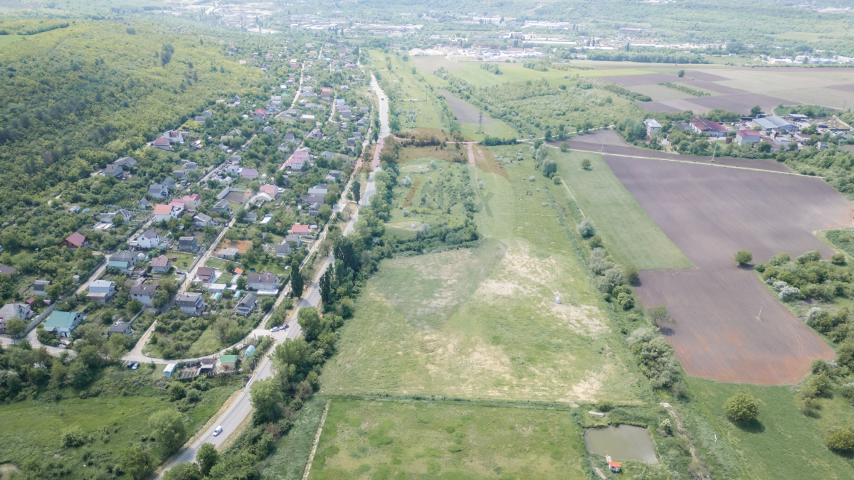 654.000 EUR