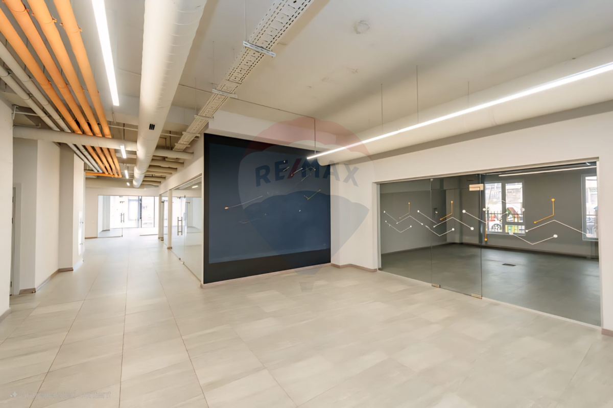 9.000 EUR