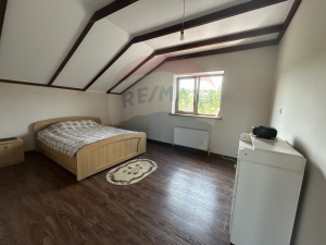 152.000 EUR