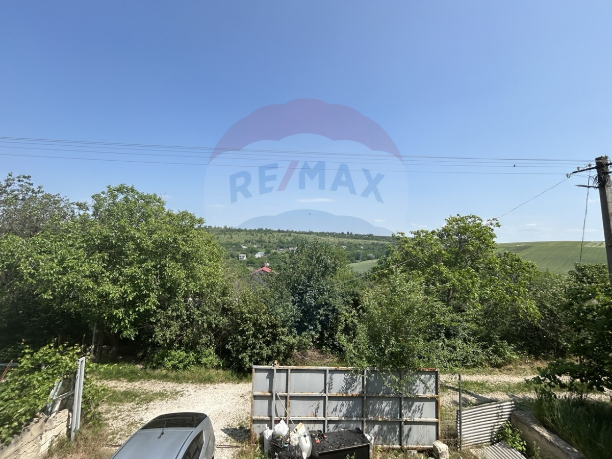 152.000 EUR