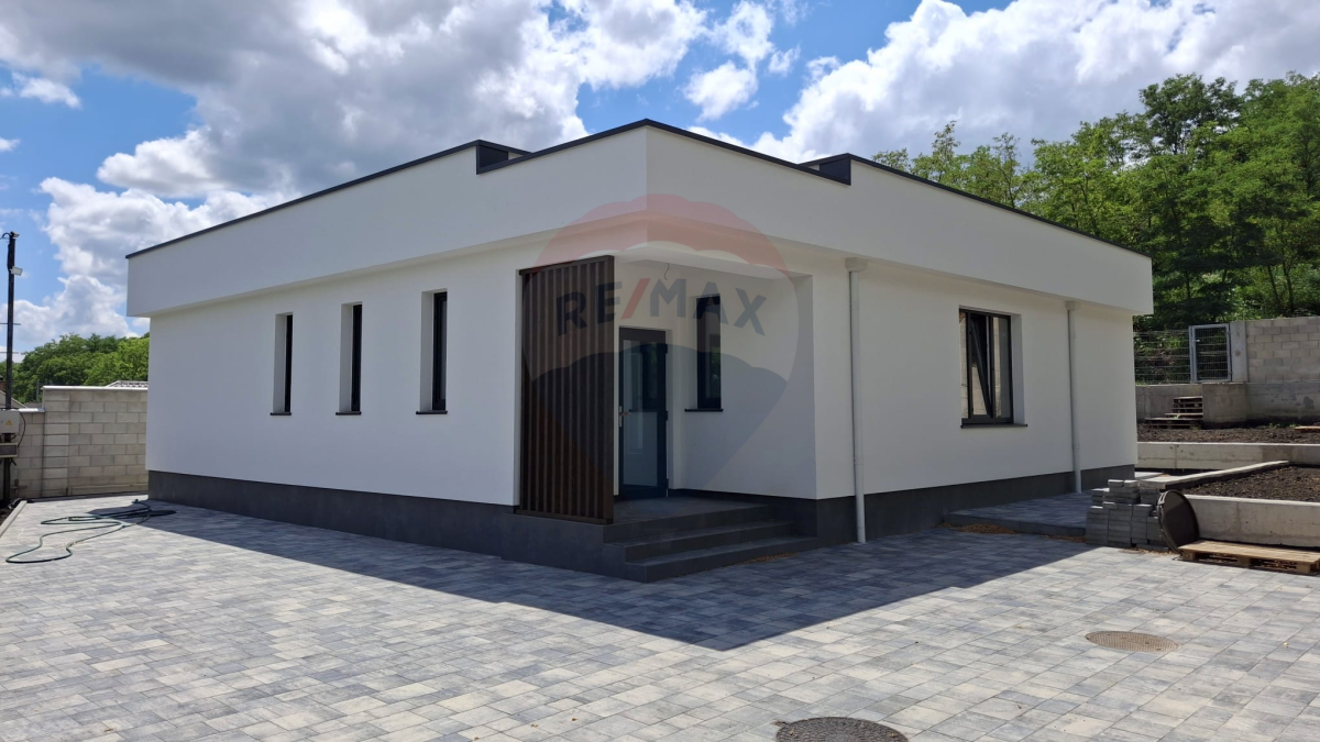 175.000 EUR