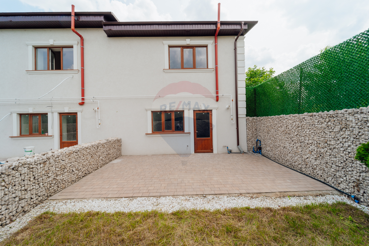 137.000 EUR
