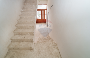137.000 EUR
