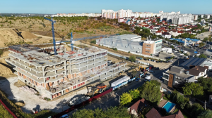 110.780 EUR