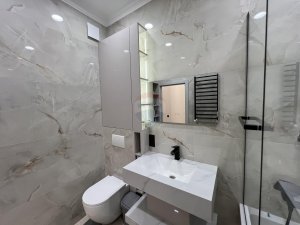 195.000 EUR