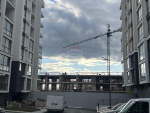 54.890 EUR