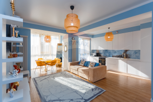 350.000 EUR