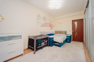 175.000 EUR