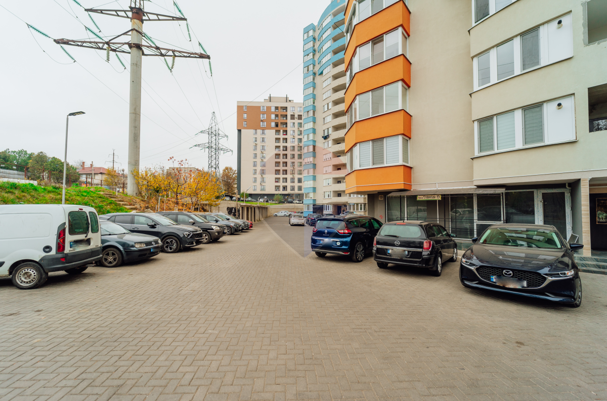 110.000 EUR