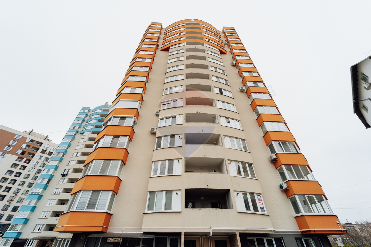 110.000 EUR