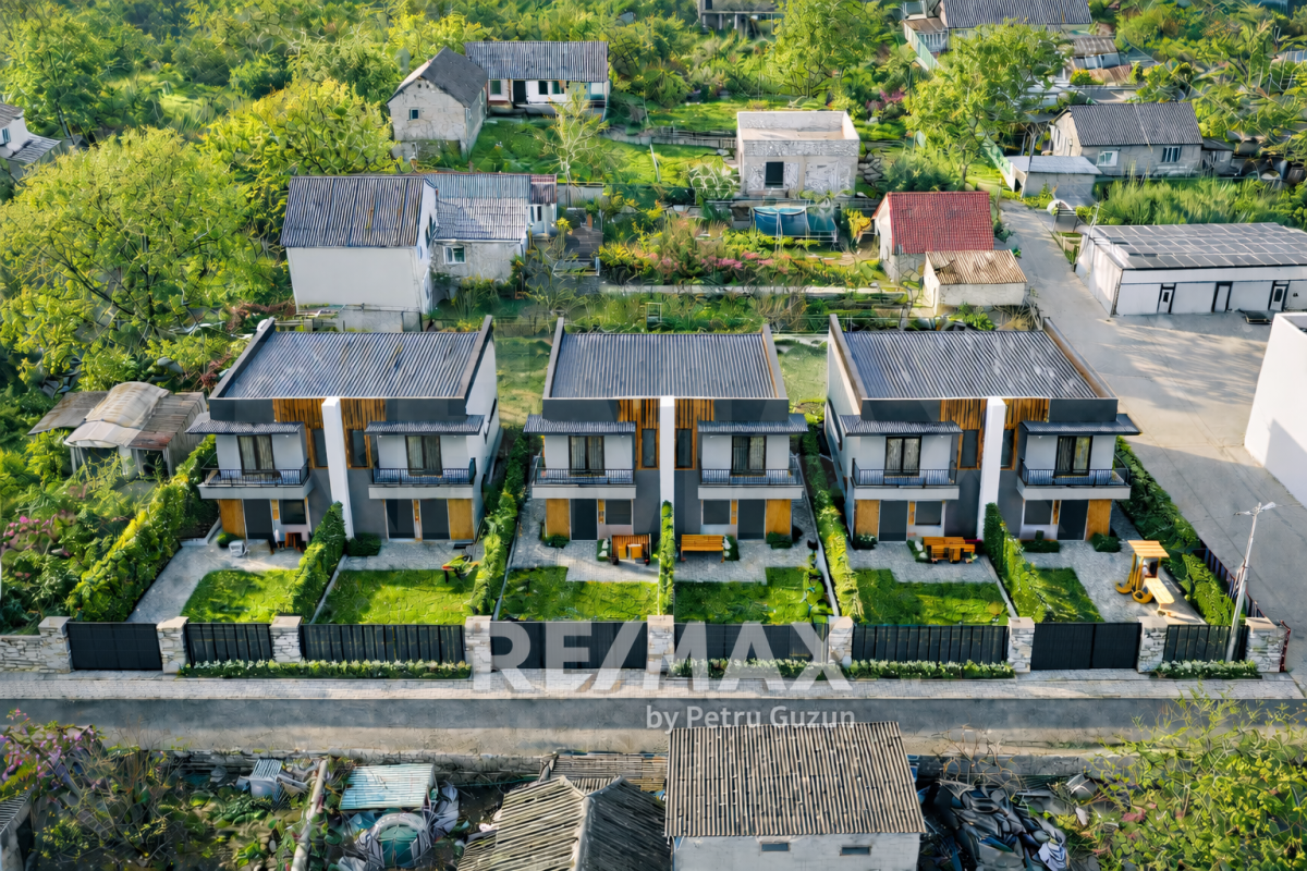 165.000 EUR