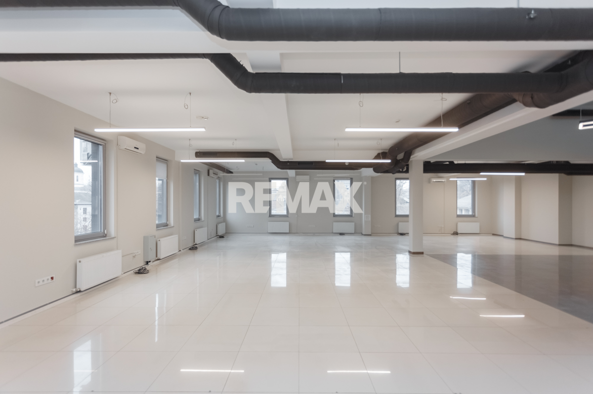 6.500 EUR