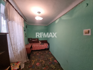 49.900 EUR