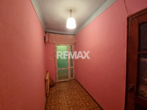49.900 EUR