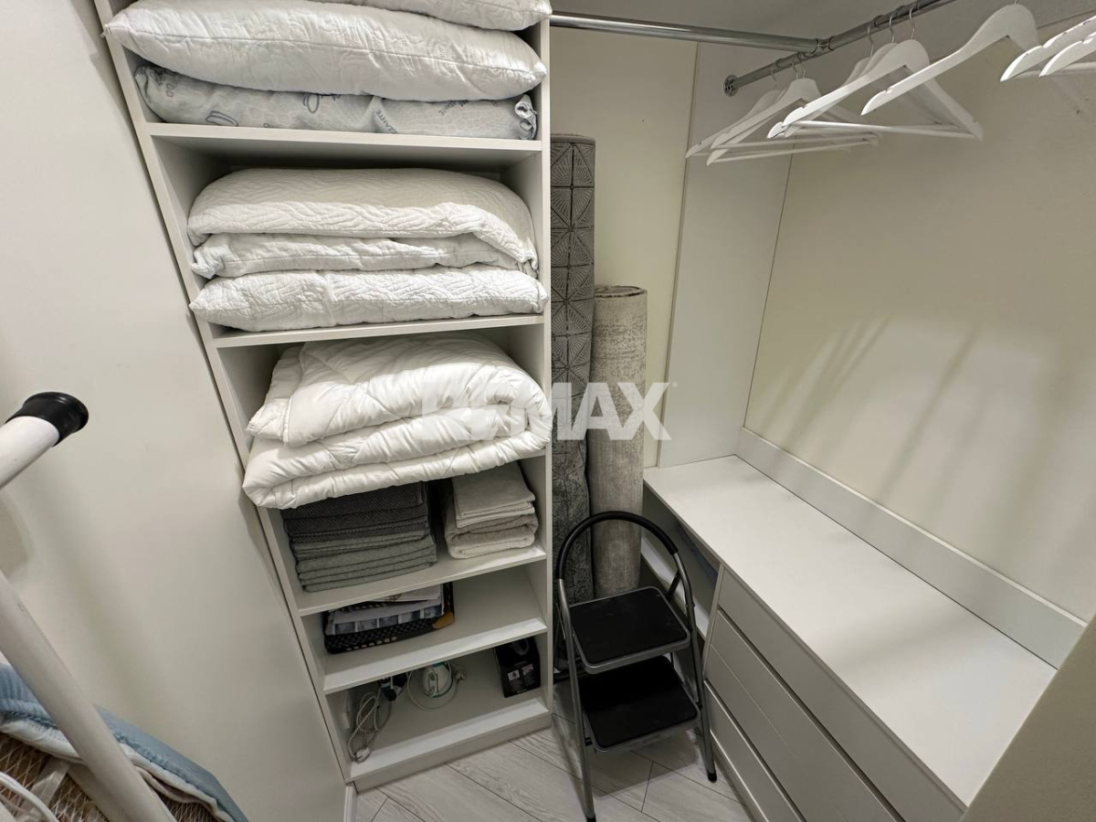 2.000 EUR