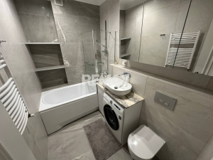 2.000 EUR