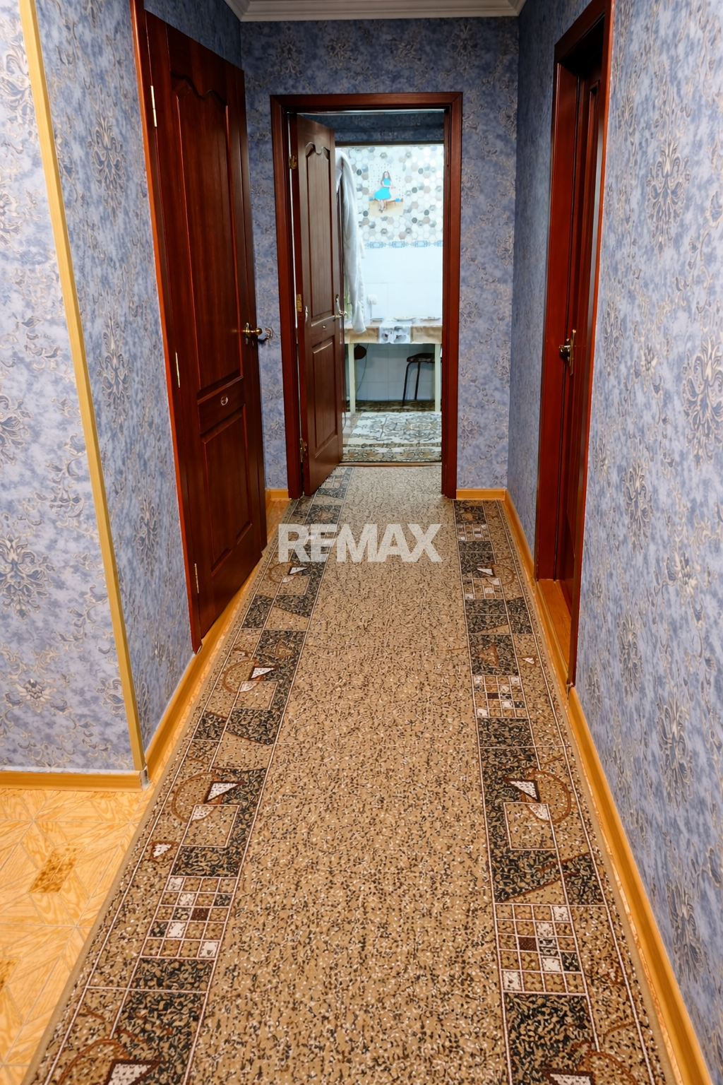 84.000 EUR