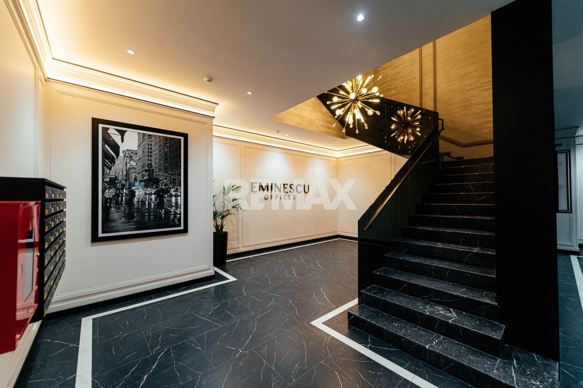 26.900 EUR
