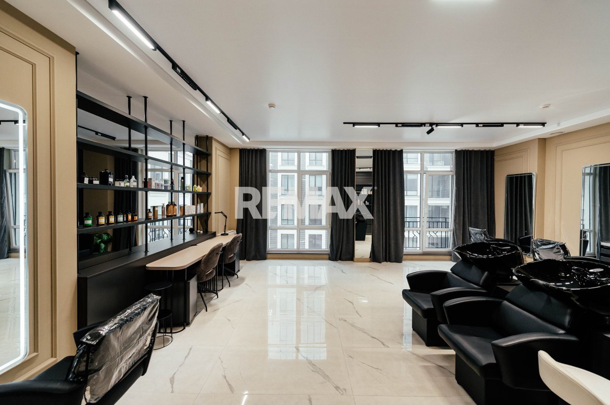 26.900 EUR