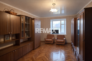129.000 EUR