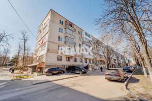 1.393 EUR