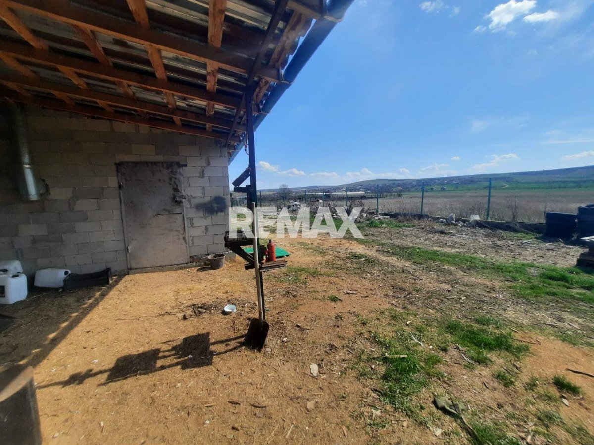 98.000 EUR