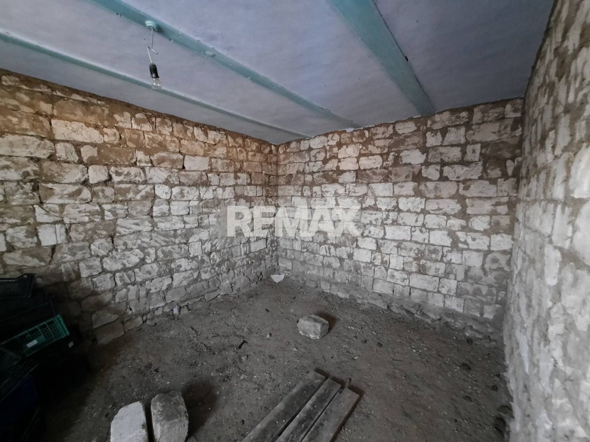 15.000 EUR