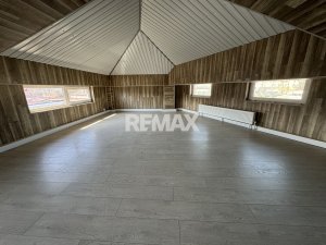 770 EUR