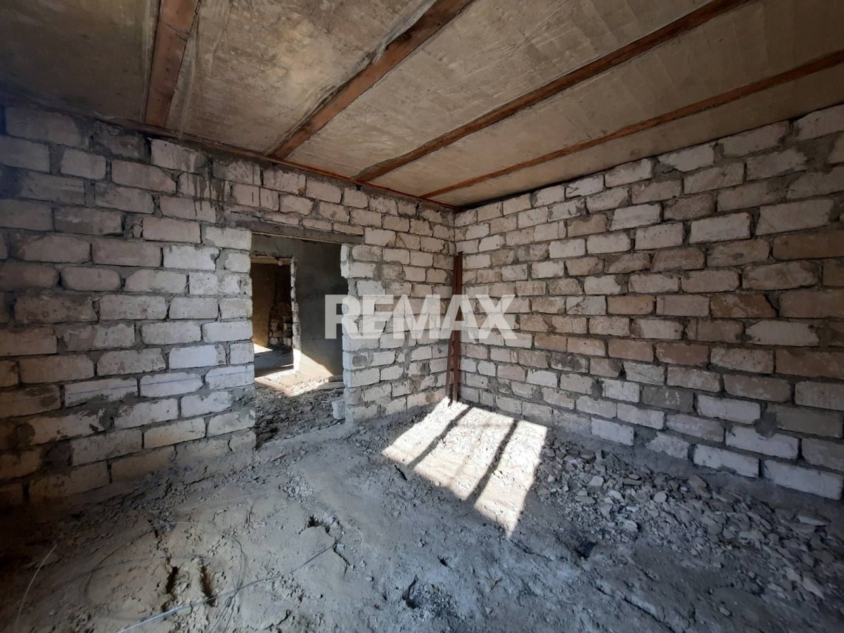 35.000 EUR