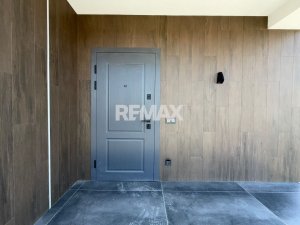230.000 EUR