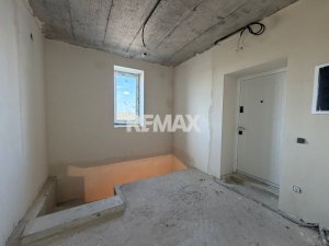 230.000 EUR