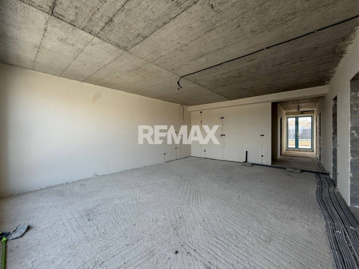 230.000 EUR